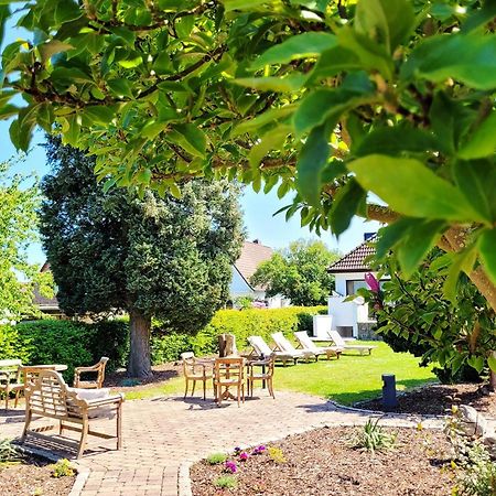 Gemuetliche & Moderne Ferienwohnung - Nur 7 Gehminuten Vom Strand Entfernt, Inklusive Parkplatz Und Gartenzugang 沙博伊茨 外观 照片